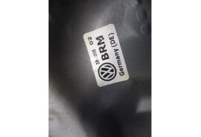 Leve vitre electrique arriere droit VOLKSWAGEN GOLF 5 Photo n°4