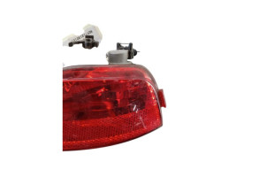 Feu de pare choc arriere gauche RENAULT MEGANE 3 Photo n°1