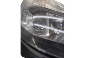 Optique avant principal droit (feux)(phare) RENAULT CLIO 3 Photo n°2