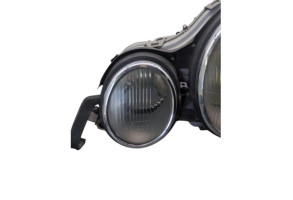 Optique avant principal gauche (feux)(phare) MERCEDES CLASSE E 210 Photo n°3