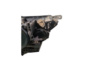 Optique avant principal gauche (feux)(phare) VOLKSWAGEN PASSAT 7 Photo n°9