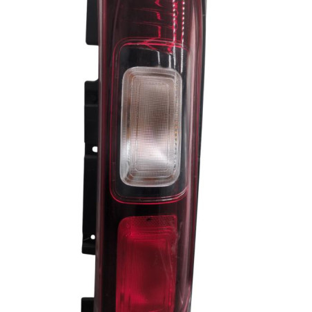 Feu arriere principal droit (feux) RENAULT TRAFIC 3 COURT