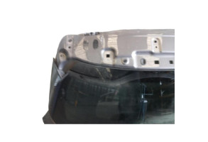 Malle/Hayon arriere MERCEDES CLASSE A 177 Photo n°3