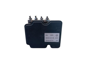 Bloc ABS (freins anti-blocage) VOLKSWAGEN POLO 6 Photo n°3