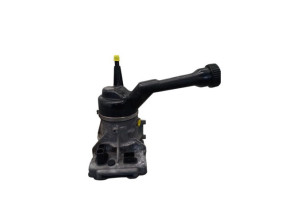 Pompe de direction PEUGEOT 308 1 Photo n°4