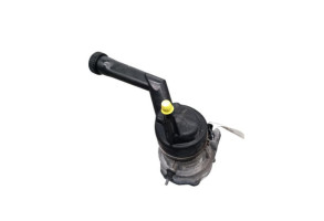 Pompe de direction PEUGEOT 308 1 Photo n°6