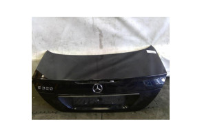 Malle/Hayon arriere MERCEDES CLASSE E 211 Photo n°6