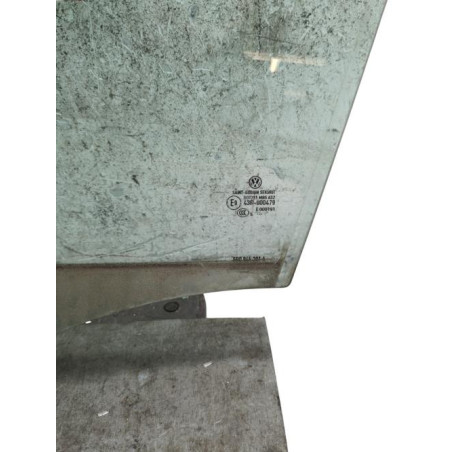 Vitre avant gauche VOLKSWAGEN POLO 5