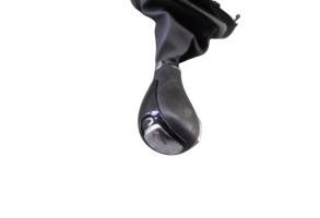 Pommeau de vitesses RENAULT CLIO 4 Photo n°1