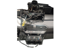 Tableau de bord DACIA SANDERO 3 Photo n°12