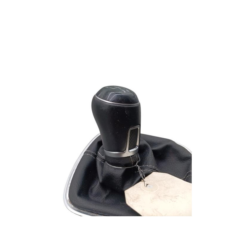 Pommeau de vitesses VOLKSWAGEN POLO 5 Photo n°1