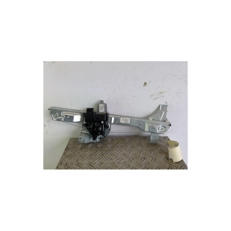 Leve vitre electrique avant gauche PEUGEOT 208 1 Photo n°1
