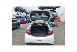 Plage arriere PEUGEOT 208 1 Photo n°6