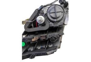 Feu arriere secondaire droit (feux) PEUGEOT 308 2 Photo n°2