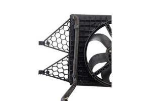 Moto ventilateur radiateur VOLKSWAGEN POLO 5 Photo n°3