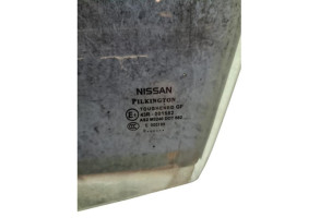 Vitre avant gauche NISSAN QASHQAI 1 Photo n°1