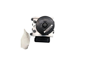 Bloc ABS (freins anti-blocage) VOLKSWAGEN GOLF 6 Photo n°7