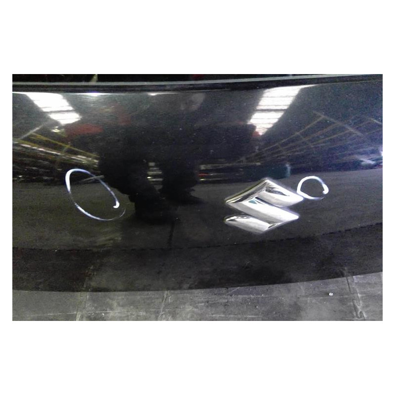 Malle/Hayon arriere SUZUKI SWIFT 3 Photo n°1