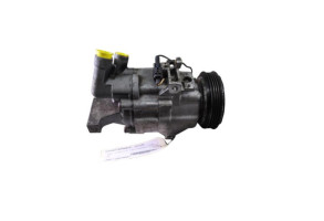 Compresseur clim SUZUKI SPLASH Photo n°6