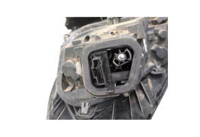 Feu arriere principal droit (feux) CITROEN C4 2 Photo n°4