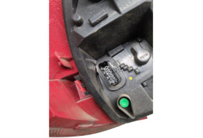 Feu arriere principal droit (feux) RENAULT CLIO 3 Photo n°6