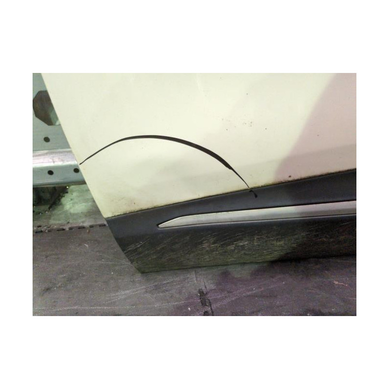 Porte avant gauche RENAULT CAPTUR 1 Photo n°1