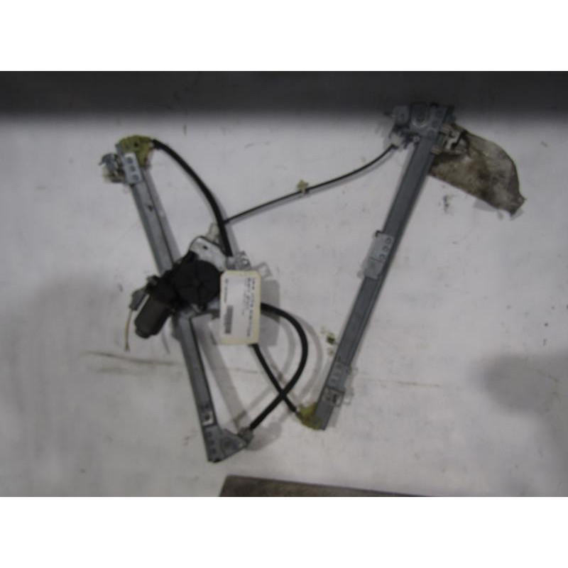 Leve vitre electrique avant droit CITROEN XSARA Photo n°1