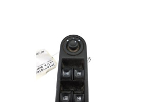 Interrupteur de leve vitre avant gauche RENAULT CAPTUR 1 Photo n°2