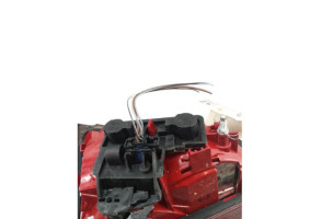 Feu arriere secondaire droit (feux) AUDI A4 3 Photo n°1