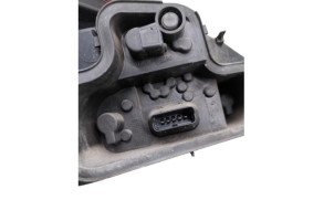 Feu arriere principal droit (feux) RENAULT MEGANE 3 Photo n°4