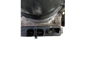 Pompe de direction CITROEN DS5 Photo n°1