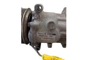 Compresseur clim CITROEN C3 1 Photo n°7