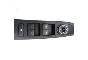 Interrupteur de leve vitre avant gauche HYUNDAI I 20 2 Photo n°4