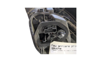 Feu arriere principal gauche (feux) PEUGEOT 208 1 Photo n°3