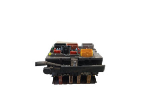 Boitier servitude moteur (BSM) PEUGEOT 308 1 Photo n°7