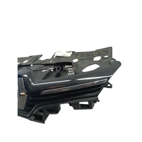 Calandre RENAULT CLIO 4