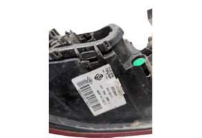 Feu arriere principal droit (feux) RENAULT CLIO 4 Photo n°1