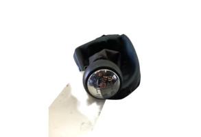 Pommeau de vitesses PEUGEOT 308 1 Photo n°4