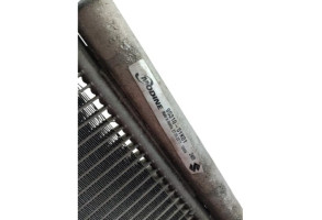 Radiateur clim SUZUKI SPLASH Photo n°3