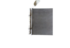 Radiateur clim HYUNDAI I 20 2 Photo n°1
