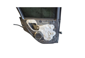 Porte arriere gauche PEUGEOT 2008 1 Photo n°4