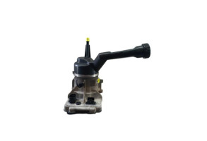 Pompe de direction PEUGEOT 308 1 Photo n°5