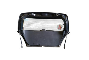 Malle/Hayon arriere SUZUKI SWIFT 3 Photo n°1