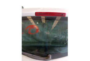 Malle/Hayon arriere RENAULT CLIO 3 Photo n°9