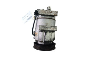 Compresseur clim HYUNDAI I 20 2 Photo n°6
