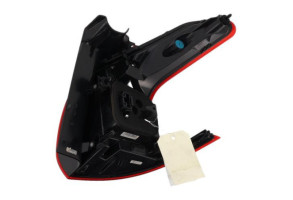 Feu arriere principal gauche (feux) PEUGEOT 2008 1 Photo n°5