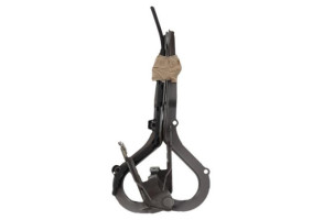 Charniere de capot PEUGEOT 2008 1 Photo n°1