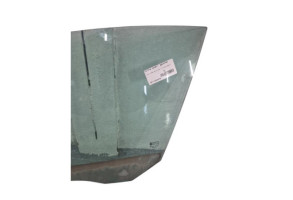 Vitre avant gauche OPEL MERIVA B Photo n°1