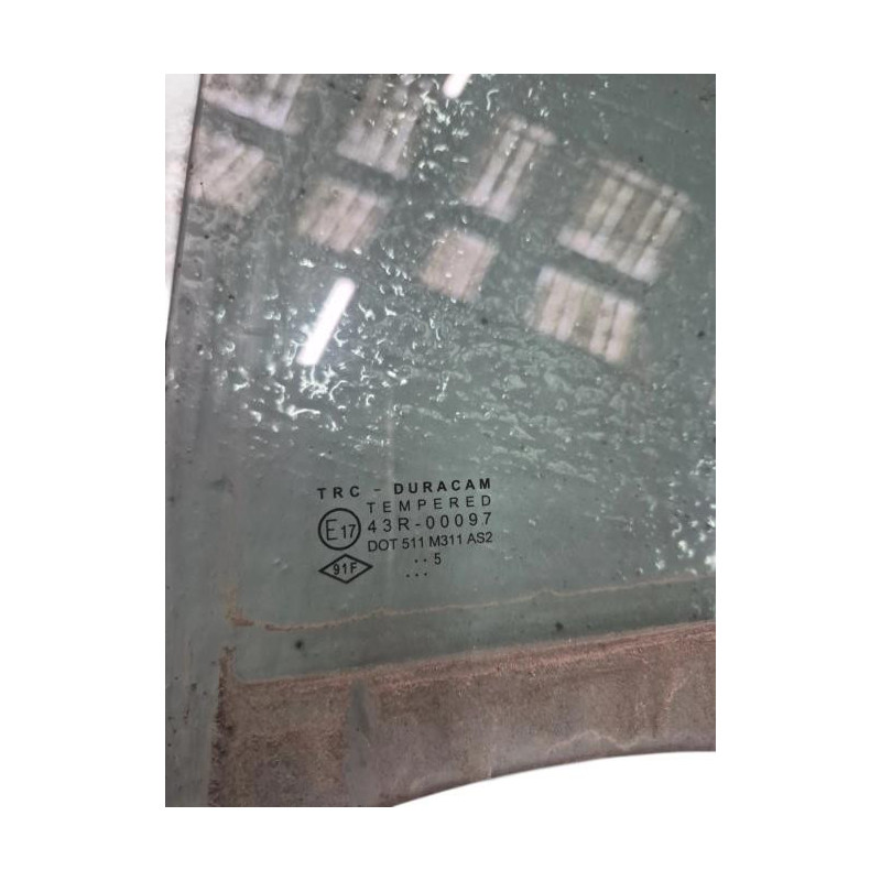 Vitre arriere gauche DACIA LOGAN MCV 2 Photo n°1
