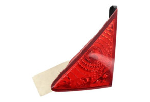 Feu arriere secondaire droit (feux) PEUGEOT 3008 1 Photo n°1